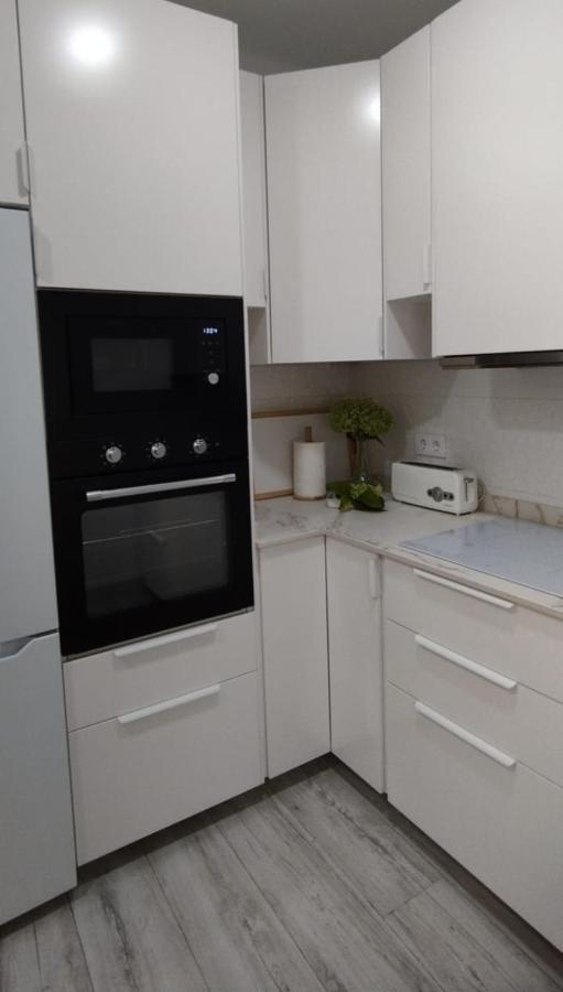 Apartamento Villalvaro Con Parking