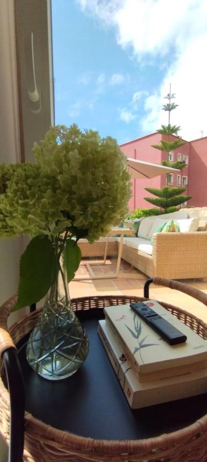 Villalvaro Con Parking Apartamento *